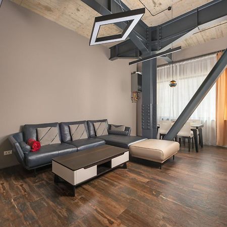 Arthomes Apartments Timisoara Ngoại thất bức ảnh